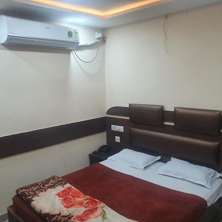 Hotel Anmol Ambikapur Esterno foto