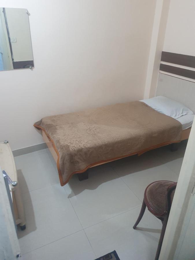 Hotel Anmol Ambikapur Esterno foto