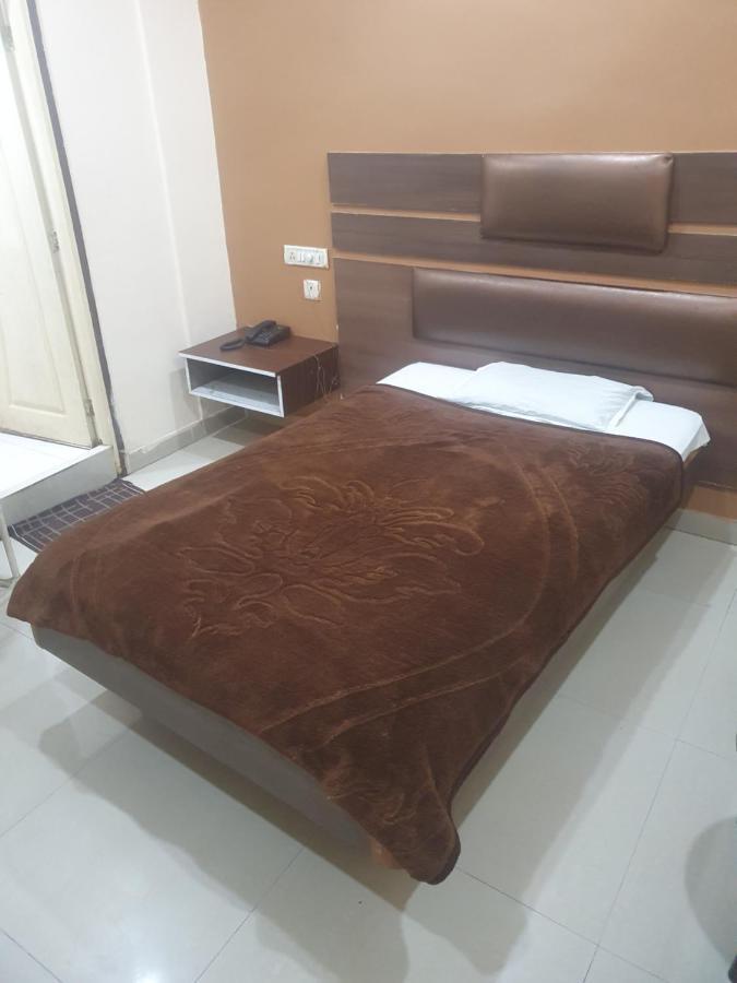 Hotel Anmol Ambikapur Esterno foto