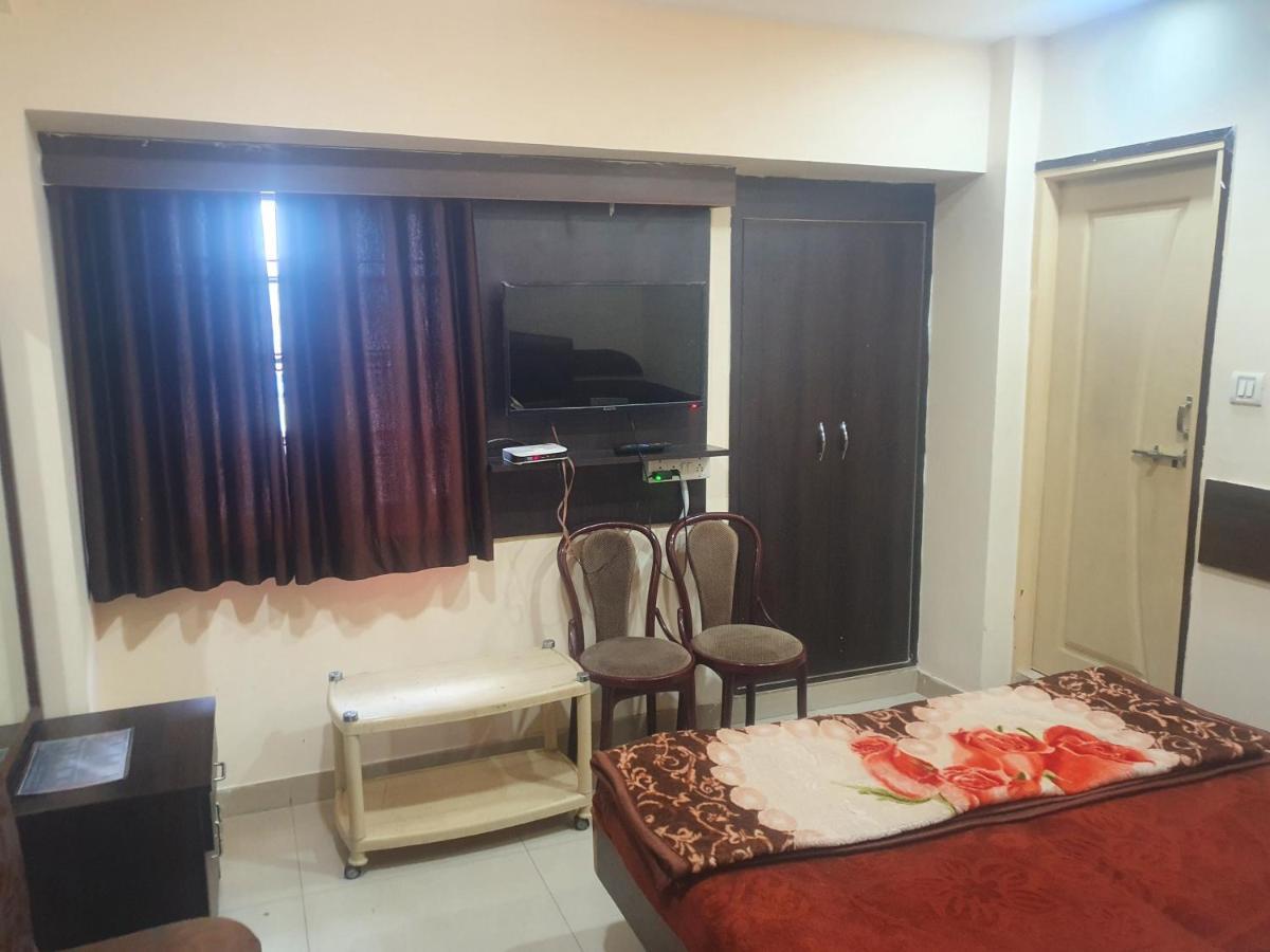 Hotel Anmol Ambikapur Esterno foto